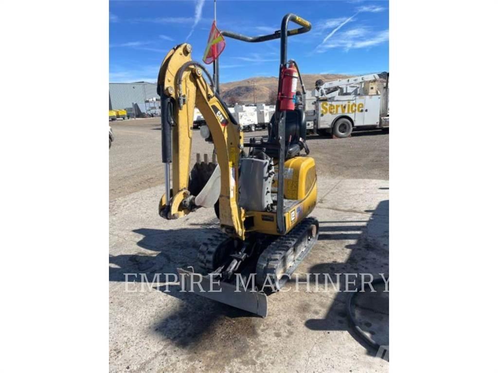CAT 300.9D Гусеничні екскаватори