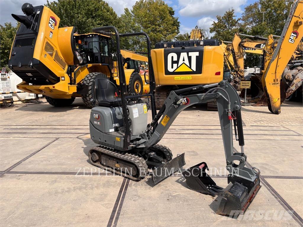 CAT 300.9D Гусеничні екскаватори