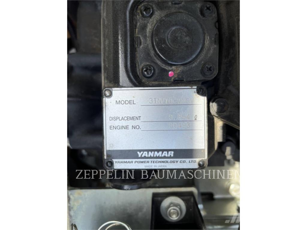 CAT 300.9D Гусеничні екскаватори