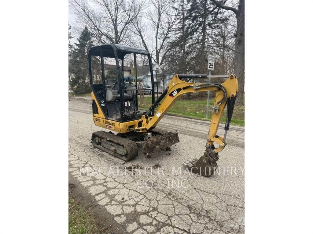 CAT 301.4C Гусеничні екскаватори
