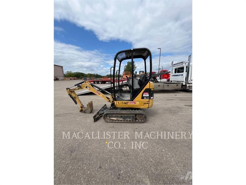 CAT 301.4C Гусеничні екскаватори