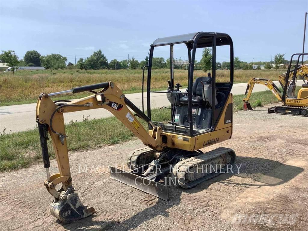 CAT 301.4C Гусеничні екскаватори