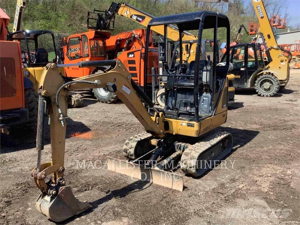 CAT 301.4C Гусеничні екскаватори