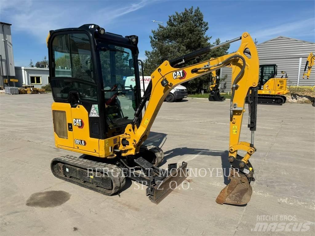 CAT 301.6 Гусеничні екскаватори
