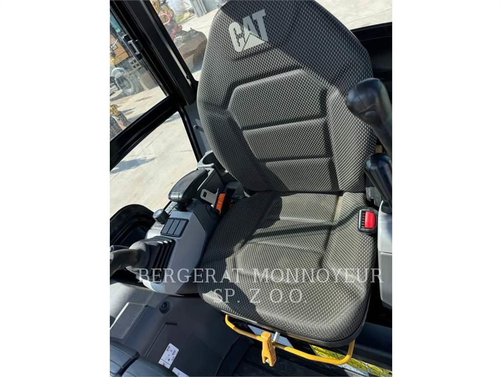 CAT 301.6 Гусеничні екскаватори