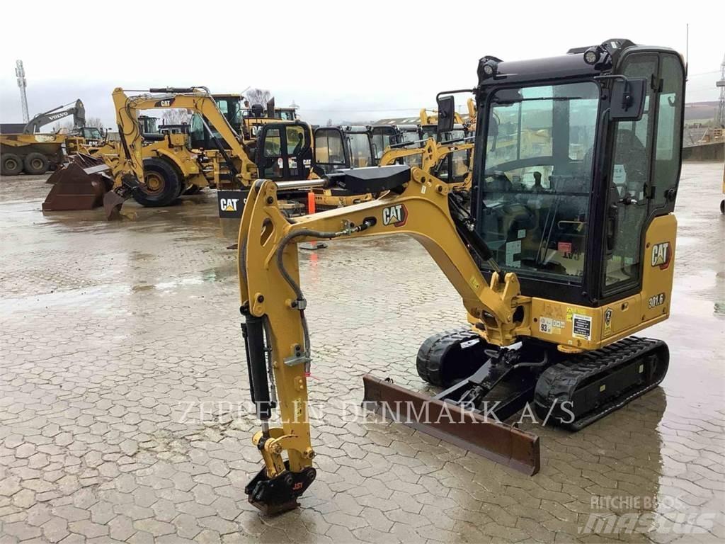 CAT 301.6 Гусеничні екскаватори