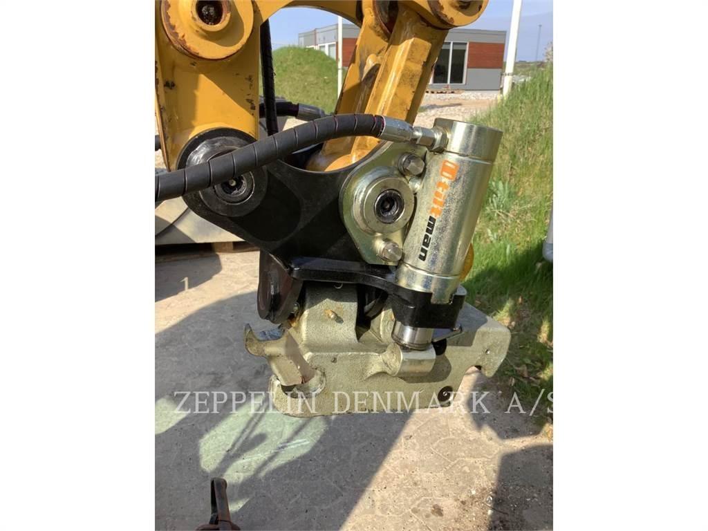 CAT 301.6 Гусеничні екскаватори