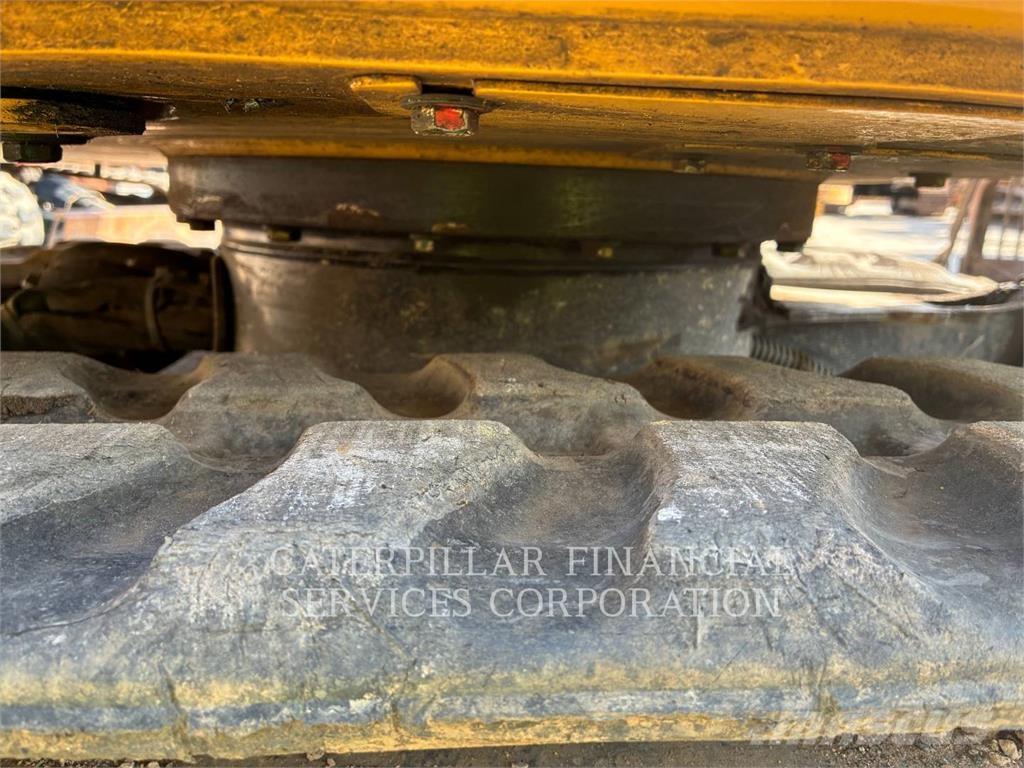 CAT 301.6-05 Гусеничні екскаватори