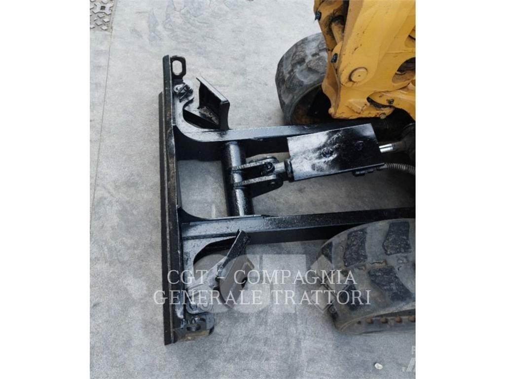 CAT 301.7 Гусеничні екскаватори