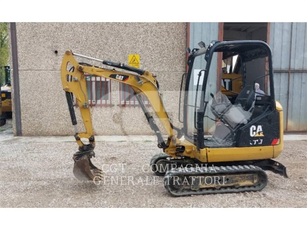 CAT 301.7D Гусеничні екскаватори