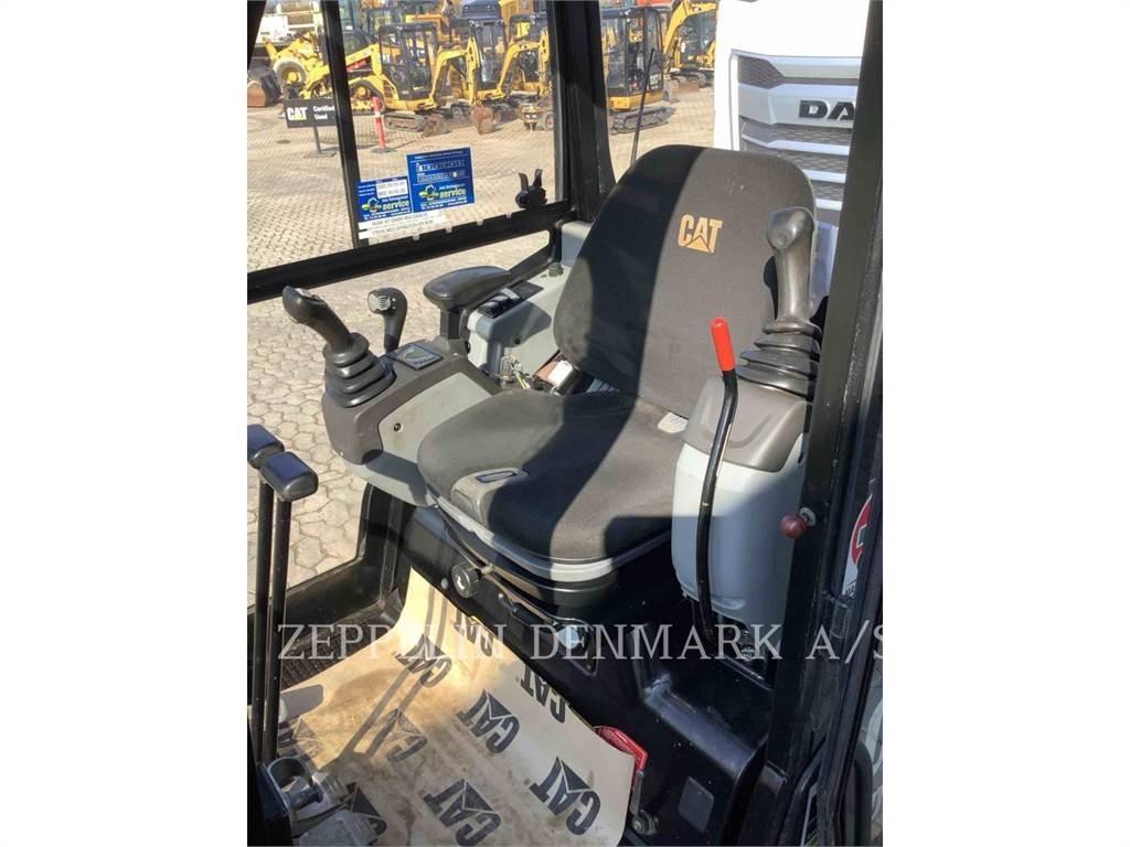 CAT 301.7D Гусеничні екскаватори