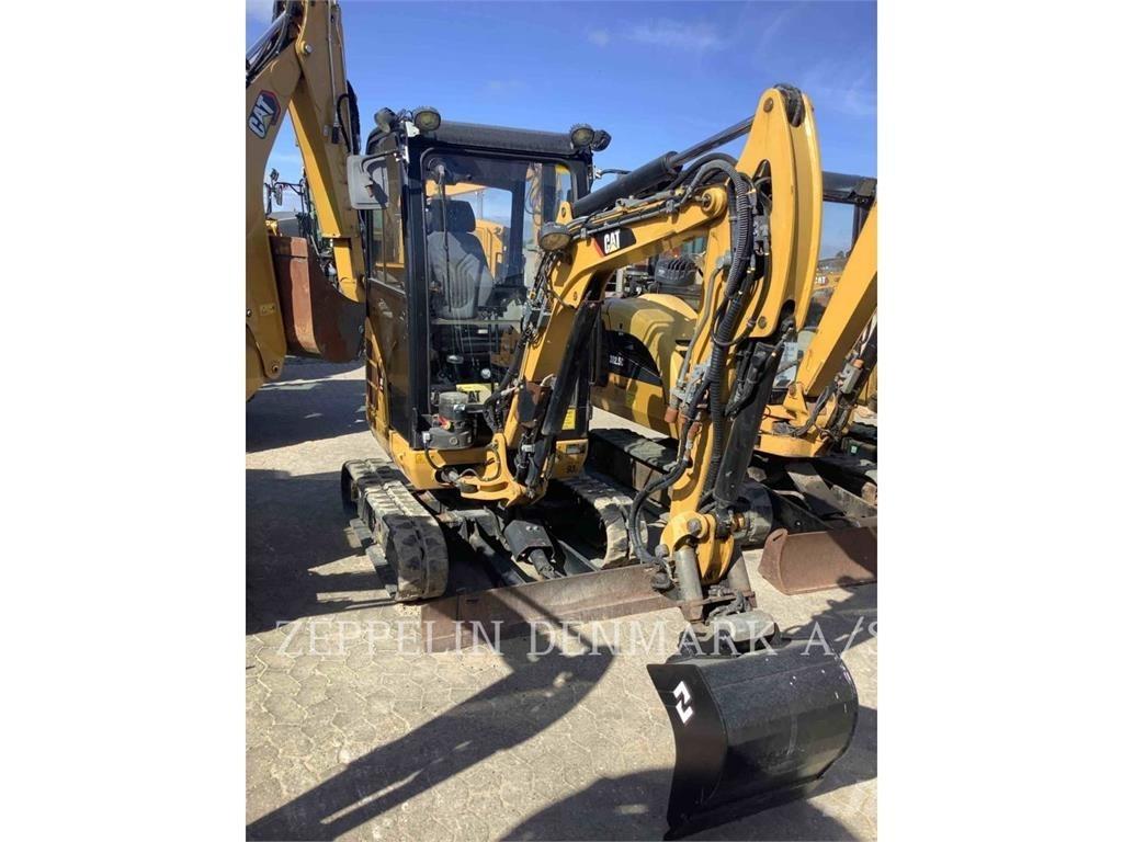CAT 301.7D Міні-екскаватори < 7т