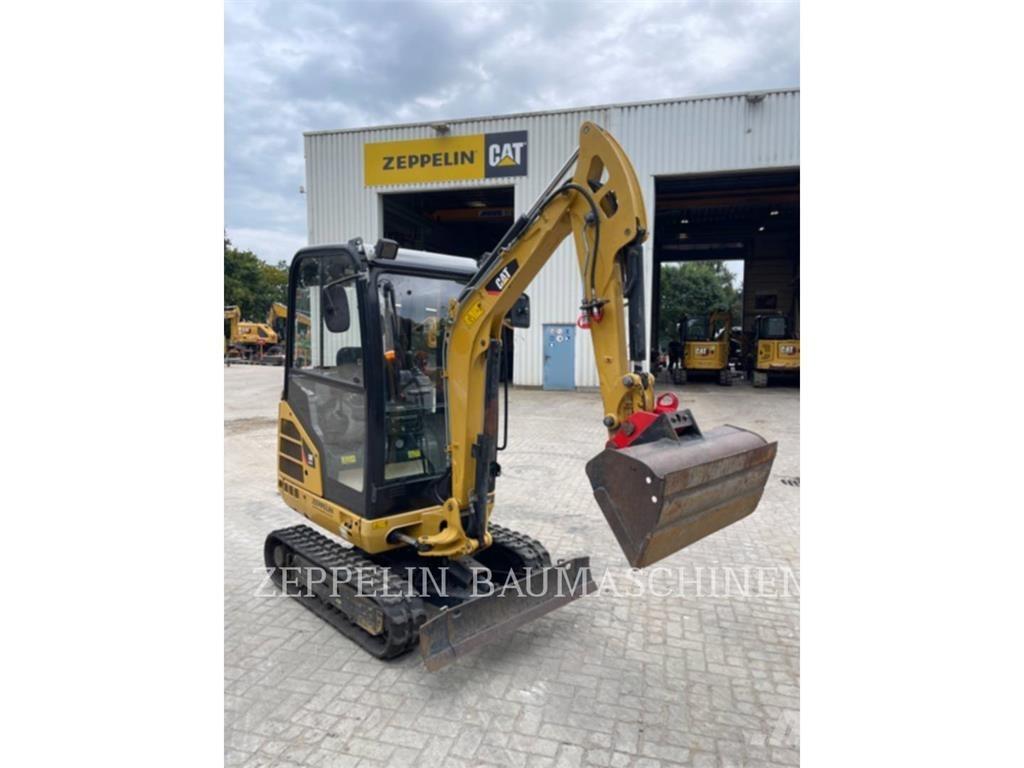 CAT 301.7D Гусеничні екскаватори