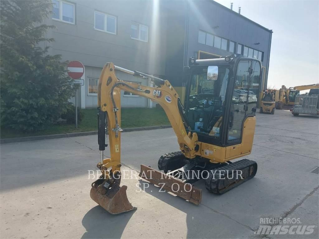 CAT 301.8 Гусеничні екскаватори