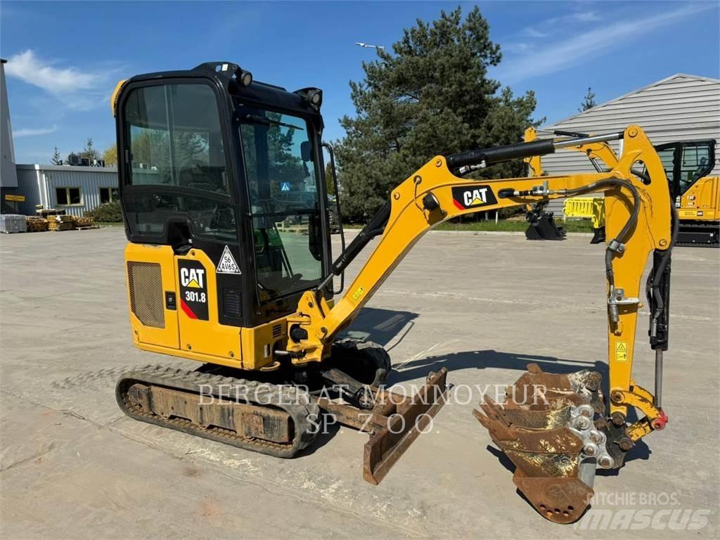 CAT 301.8 Гусеничні екскаватори