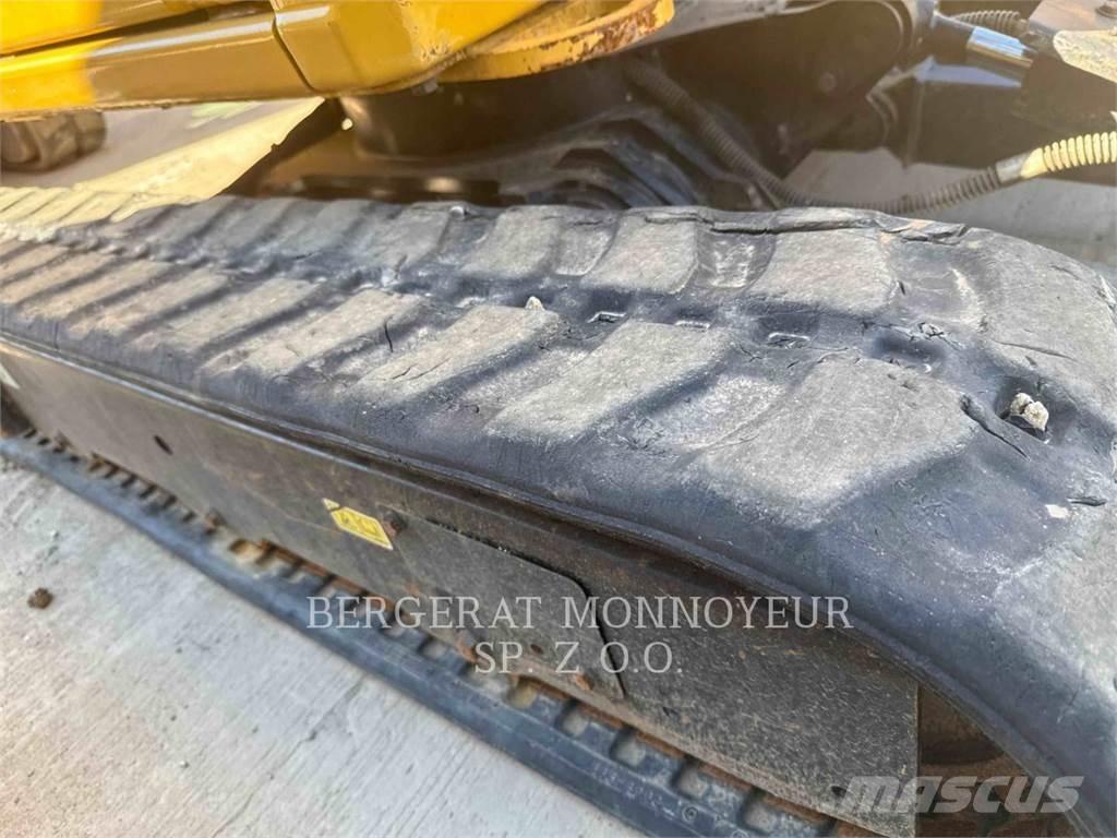 CAT 301.8 Гусеничні екскаватори