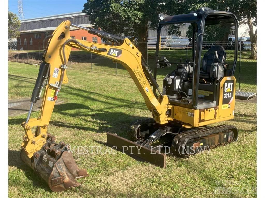 CAT 301.8 Гусеничні екскаватори