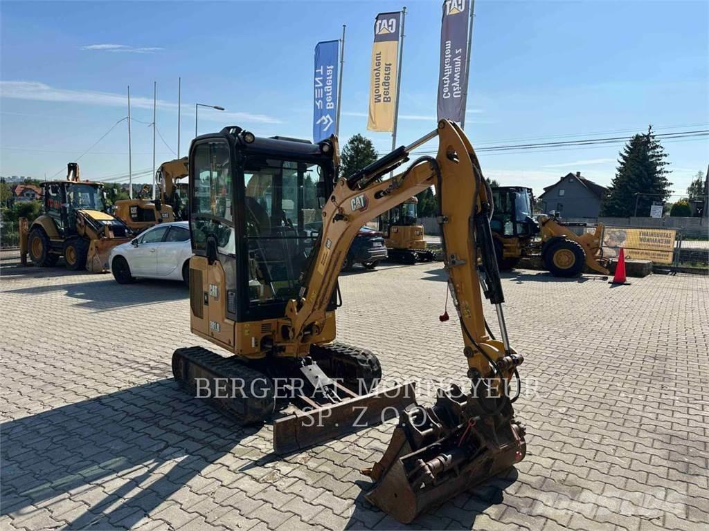 CAT 301.8 Гусеничні екскаватори