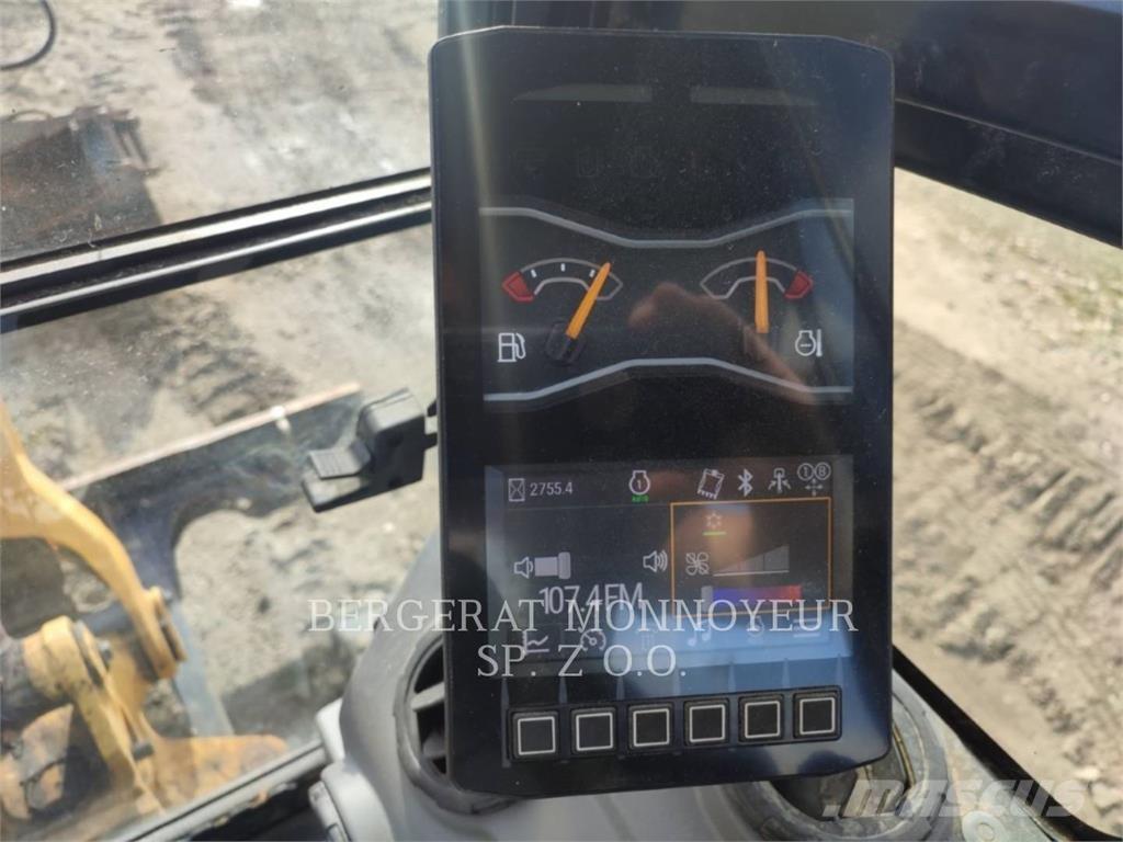 CAT 301.8 Гусеничні екскаватори