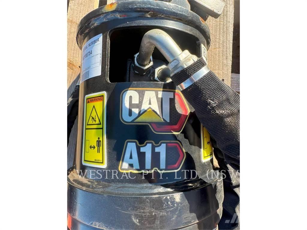 CAT 301.8-05 Гусеничні екскаватори