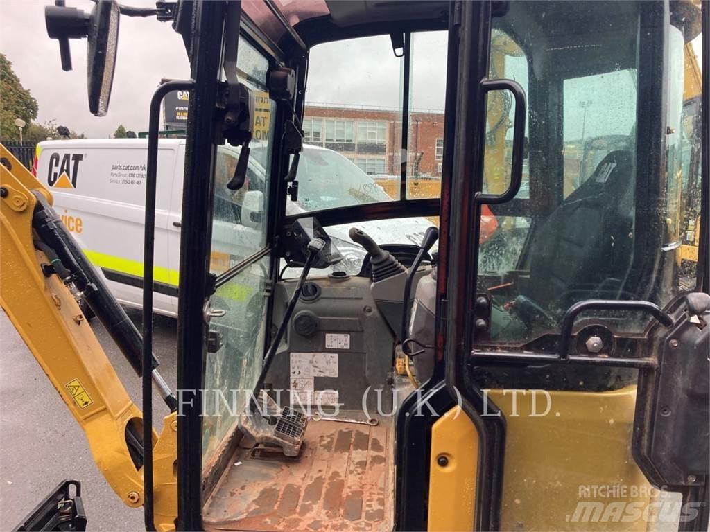 CAT 301.8-05A Гусеничні екскаватори