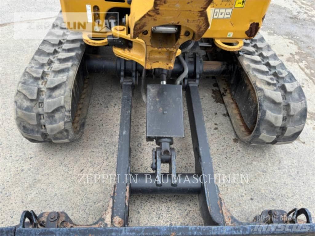 CAT 301.8-05A Гусеничні екскаватори
