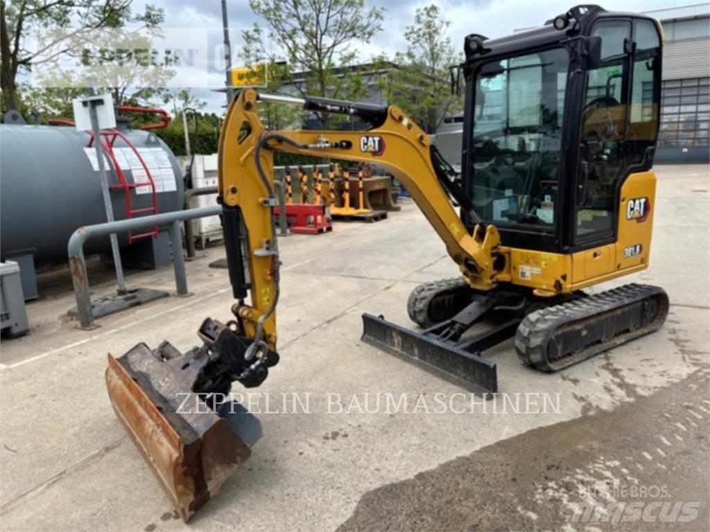 CAT 301.8-05A Гусеничні екскаватори