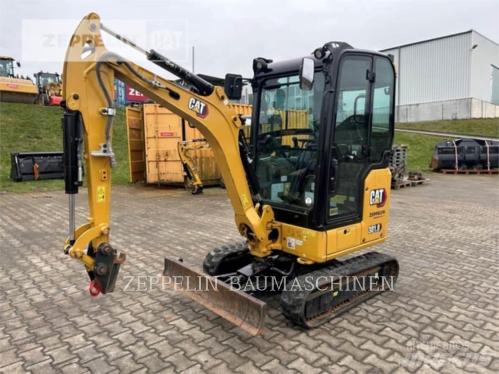 CAT 301.8-05A Гусеничні екскаватори