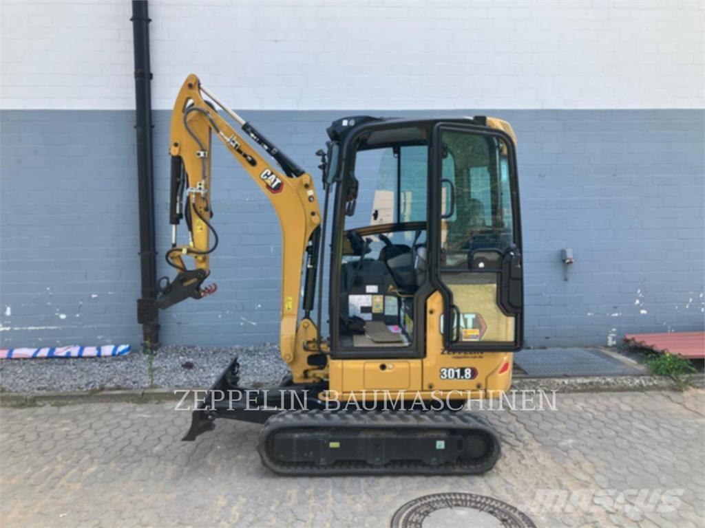 CAT 301.8-05A Гусеничні екскаватори