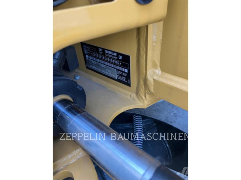 CAT 301.8-05A Гусеничні екскаватори