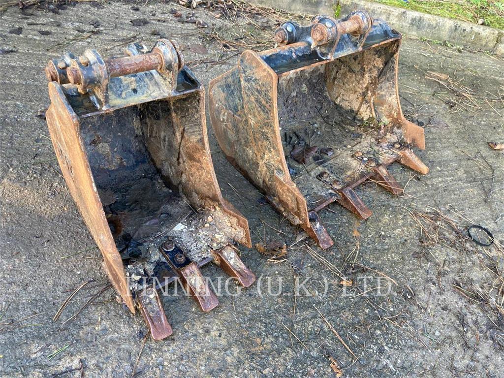 CAT 301.8-05A Гусеничні екскаватори
