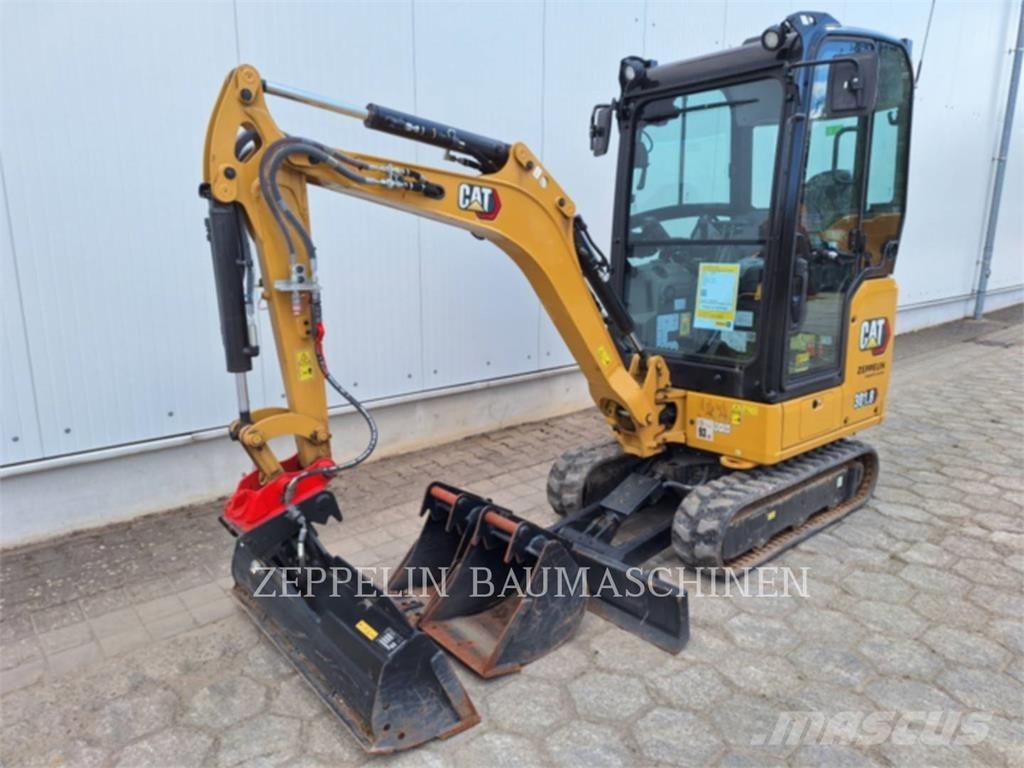 CAT 301.8-05A Гусеничні екскаватори
