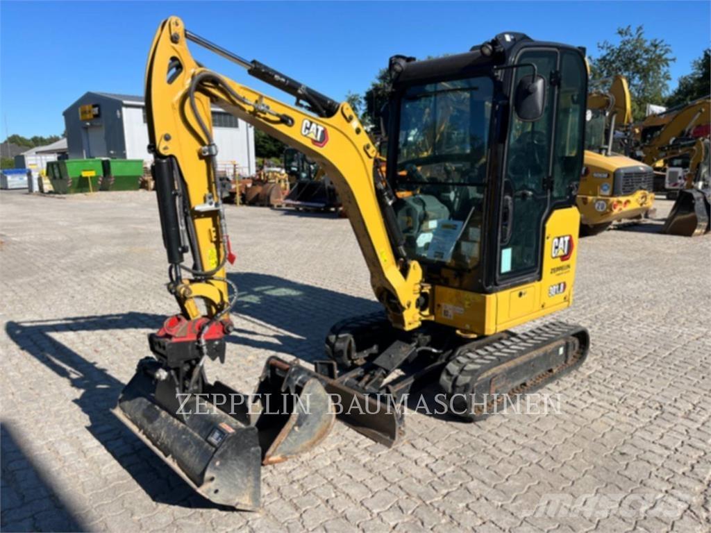 CAT 301.8-05A Гусеничні екскаватори