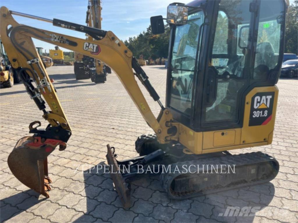 CAT 301.8-05A Гусеничні екскаватори