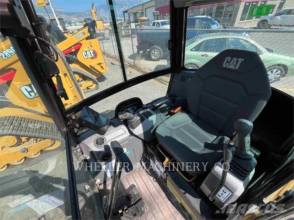 CAT 301.8 C3TH Гусеничні екскаватори