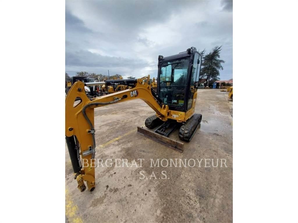 CAT 302 Гусеничні екскаватори