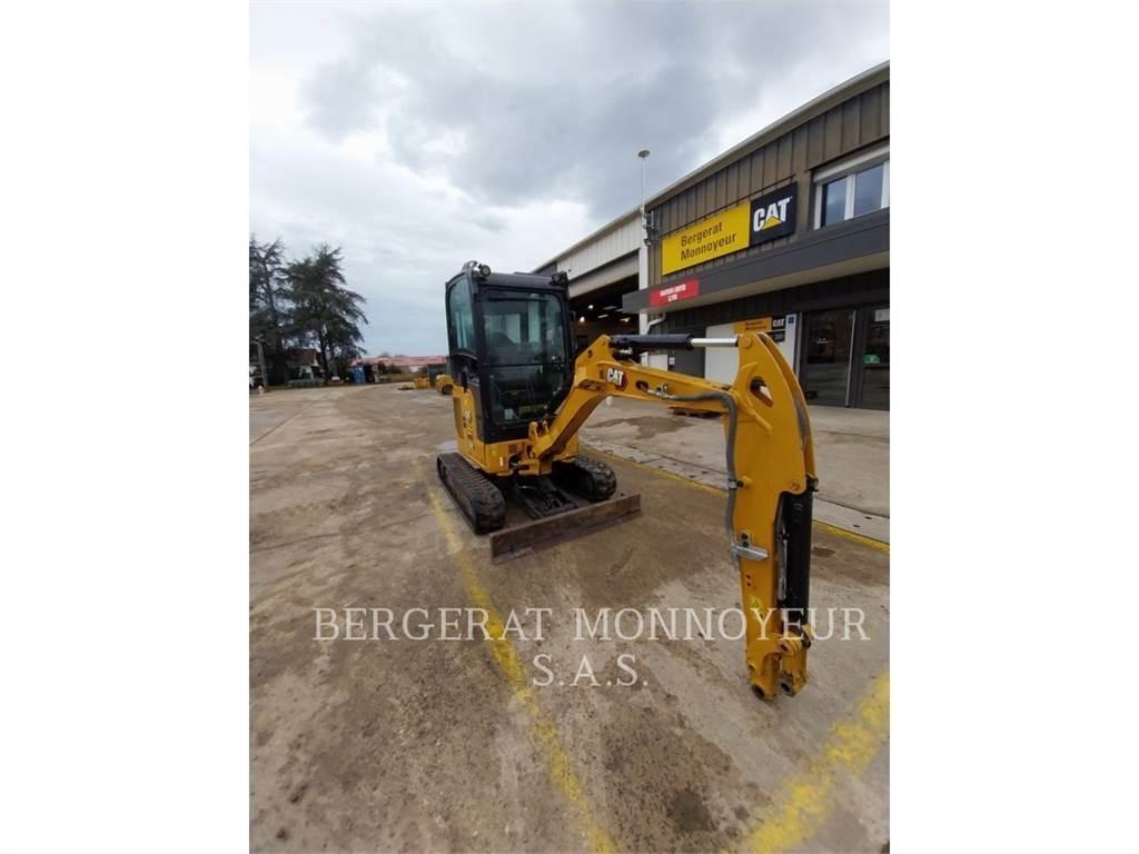 CAT 302 Гусеничні екскаватори