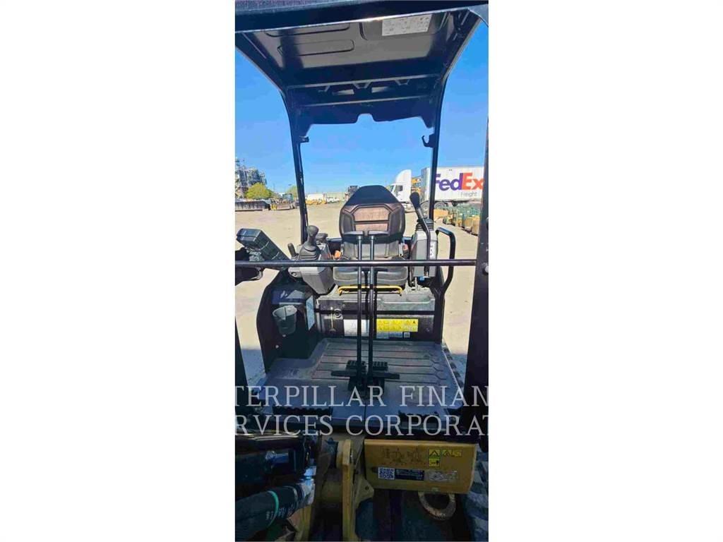 CAT 302 05A CR Гусеничні екскаватори