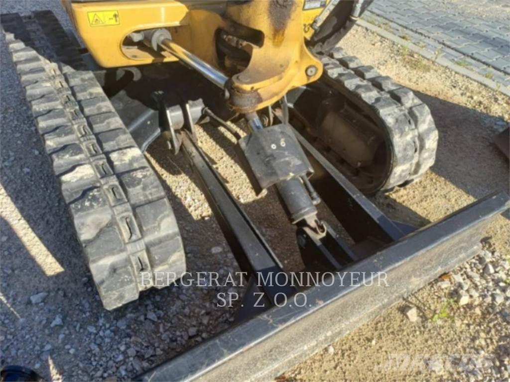 CAT 302.4D Гусеничні екскаватори