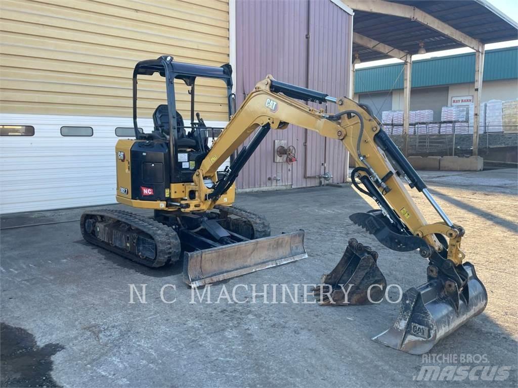 CAT 302.7 Гусеничні екскаватори