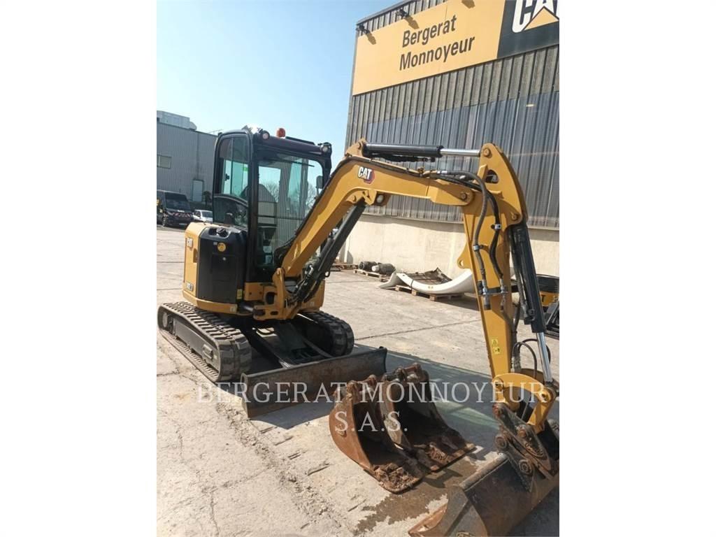 CAT 302.7 Гусеничні екскаватори