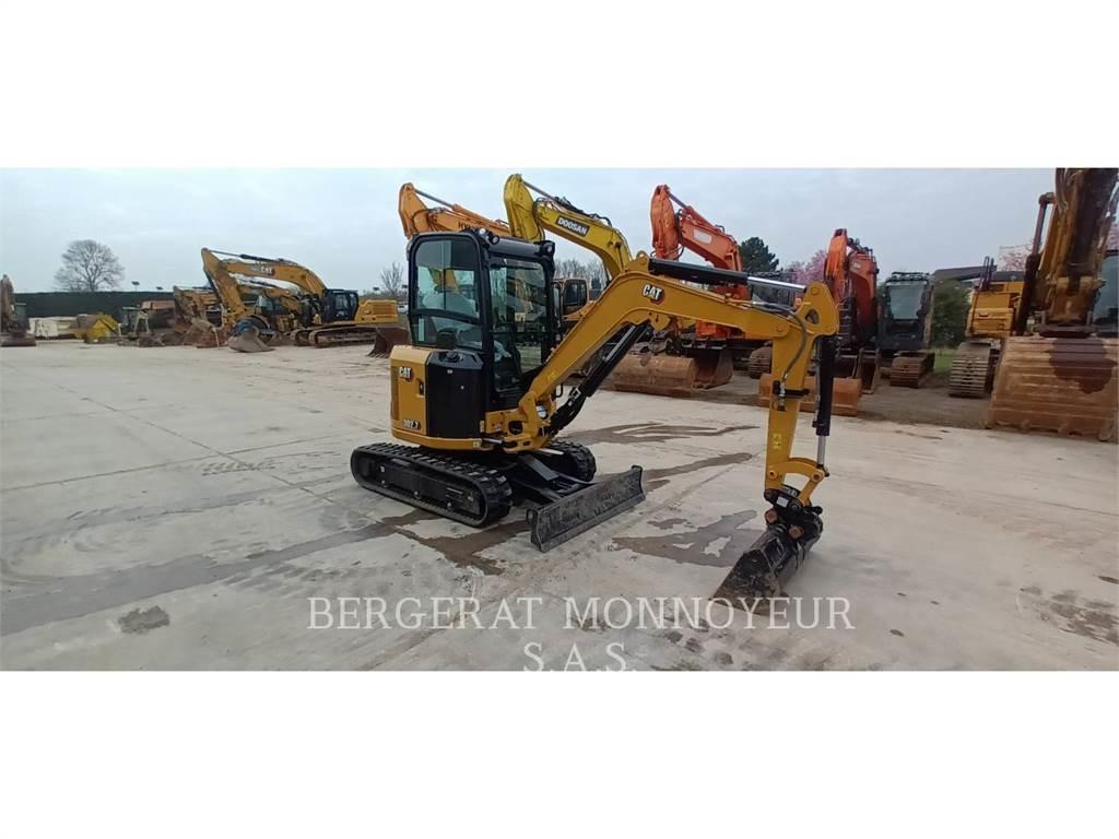 CAT 302.7 Гусеничні екскаватори