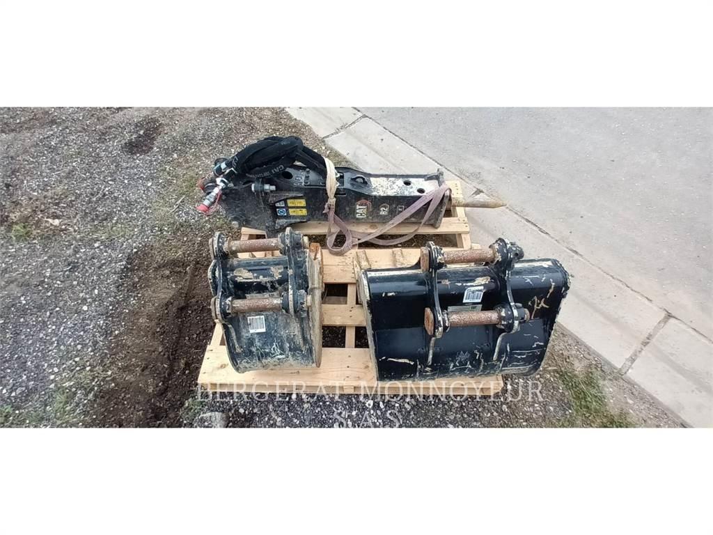 CAT 302.7 Гусеничні екскаватори