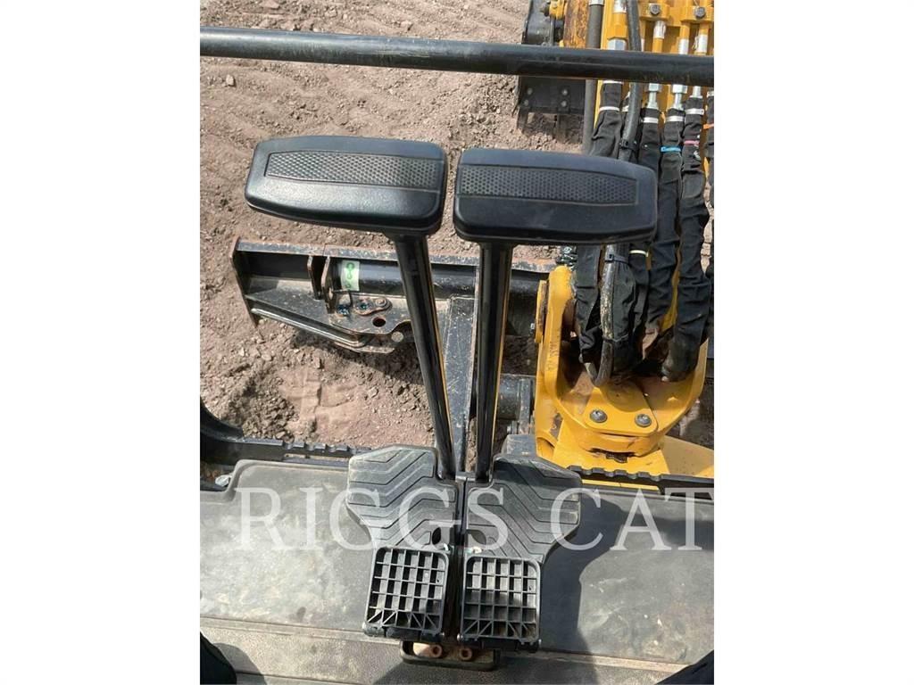 CAT 302.7 Гусеничні екскаватори
