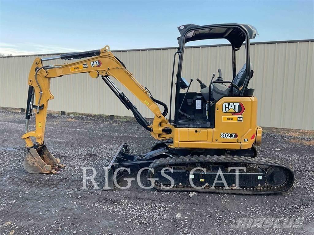 CAT 302.7 Гусеничні екскаватори