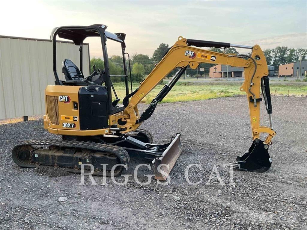 CAT 302.7 Гусеничні екскаватори