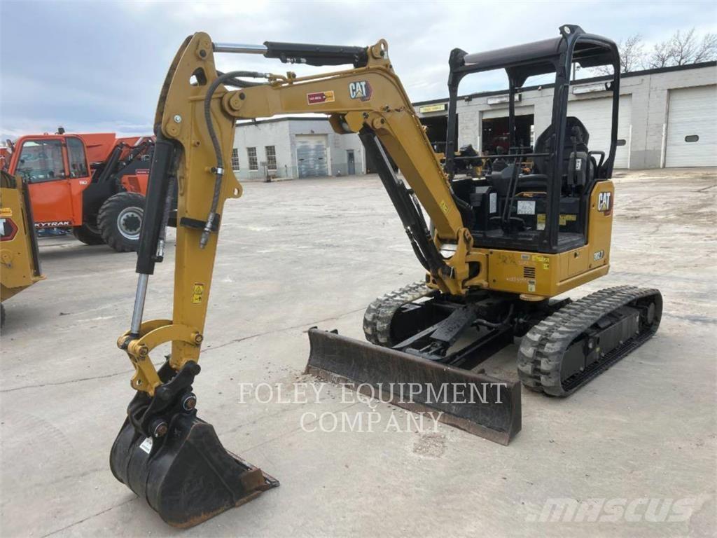 CAT 302.7-07LO Гусеничні екскаватори