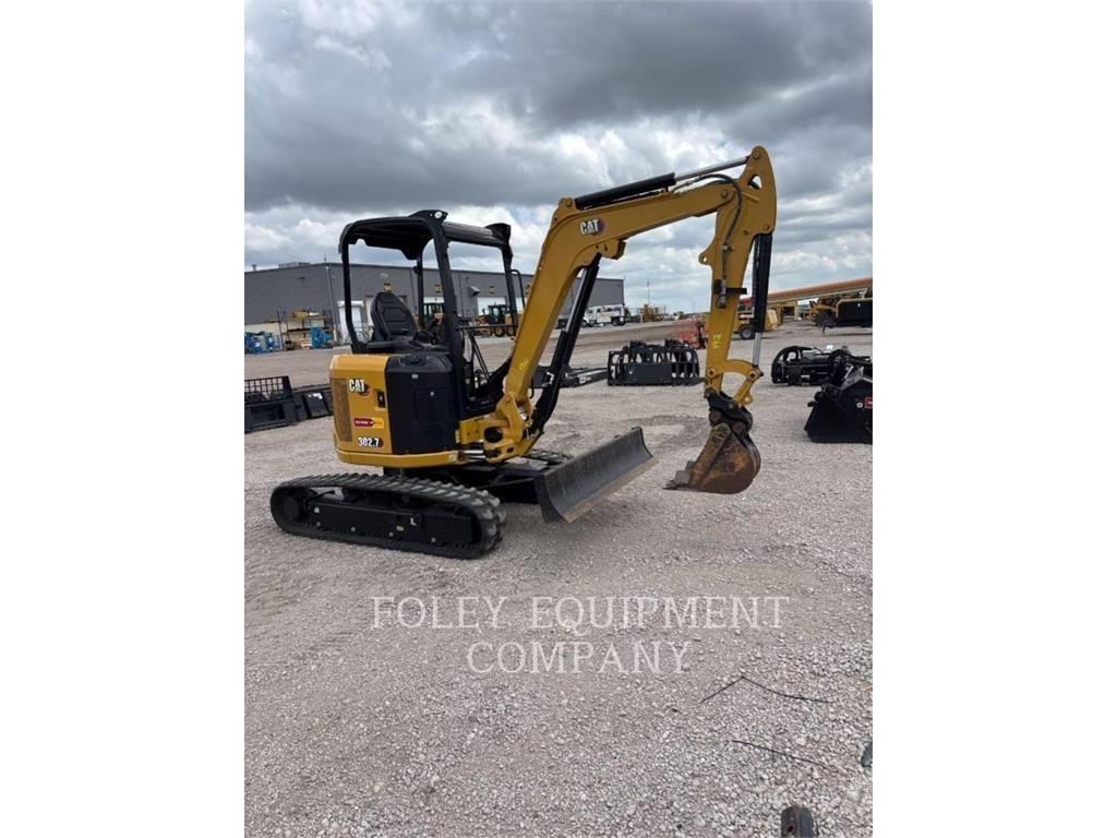 CAT 302.7-07LO Гусеничні екскаватори