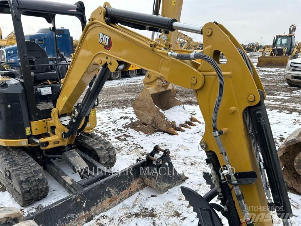 CAT 302.7 C1TH Гусеничні екскаватори