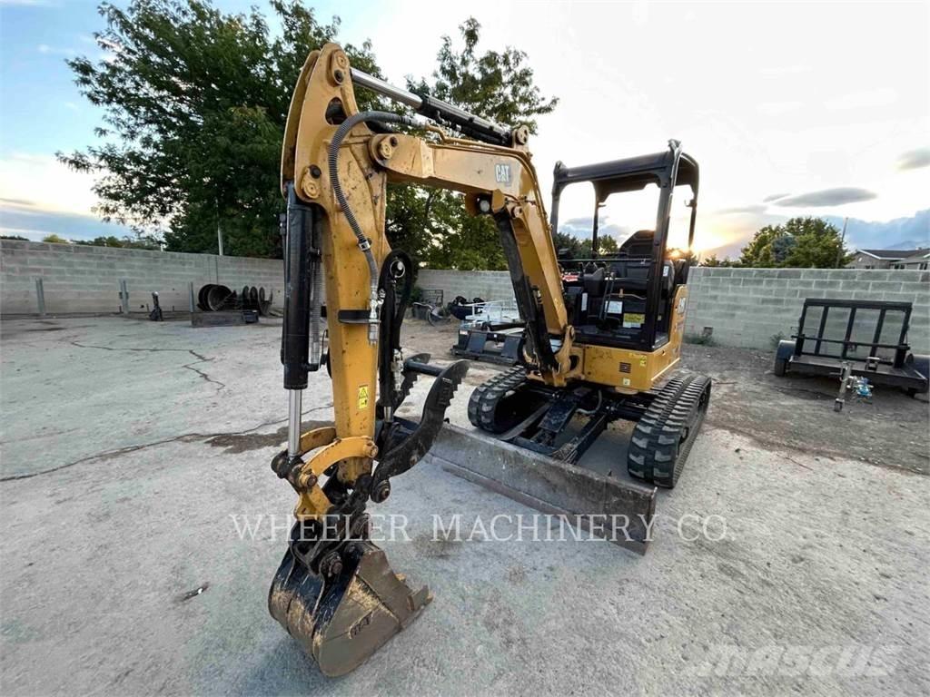 CAT 302.7 C1TH Гусеничні екскаватори